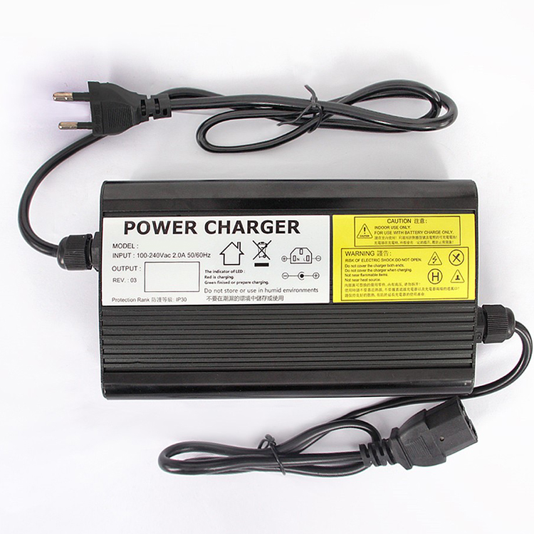 carregador de bateria acidificada ao chumbo do lítio 48V LiFePO4 54.6V 58.4V 6A