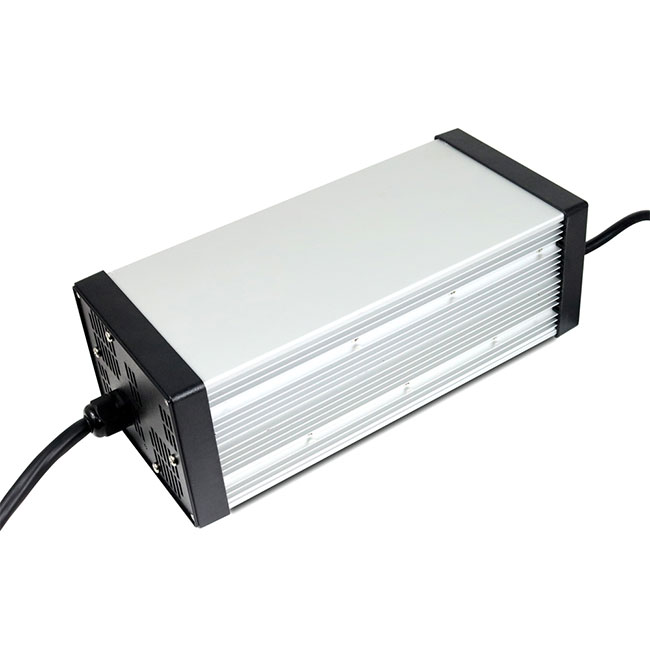 carregador de bateria acidificada ao chumbo do lítio 24V LiFePO4 29V 29.4V 40A